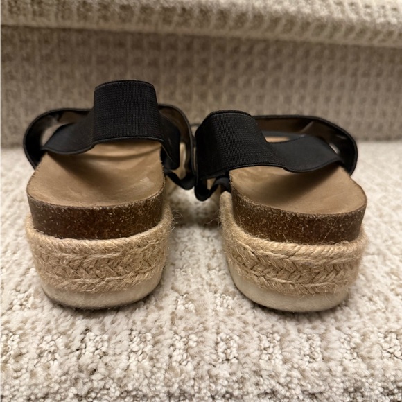 Women's Black Espadrille Sandals Size 8 - Picture 3 of 3